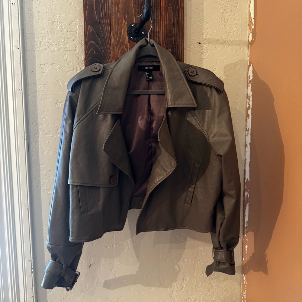 Forever 21 Cropped Faux Leather Trench Jacket - Olive